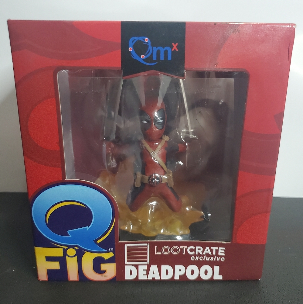 Deadpool Figurine QFig/QMX Vinyl Loot Crate Exclusive Marvel Collectible New